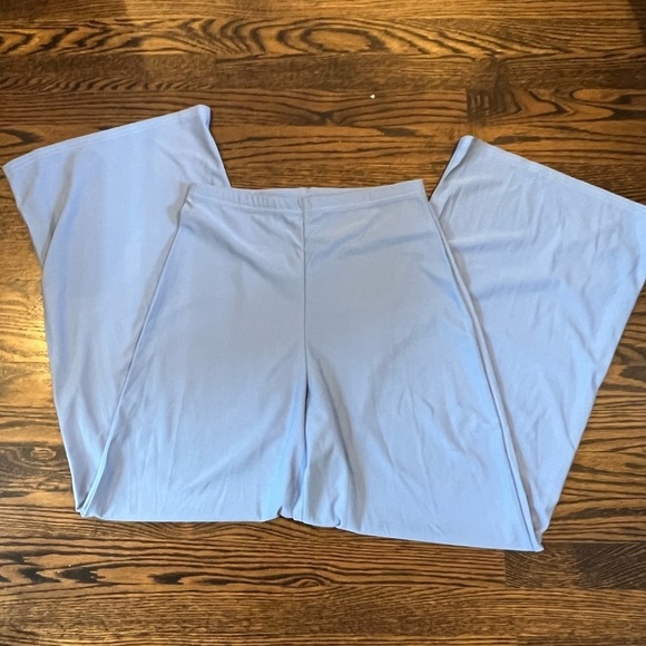 Boo hoo Periwinkle Size 8 Lightweight Wide Leg High Waist Pants - Picture 9 of 9